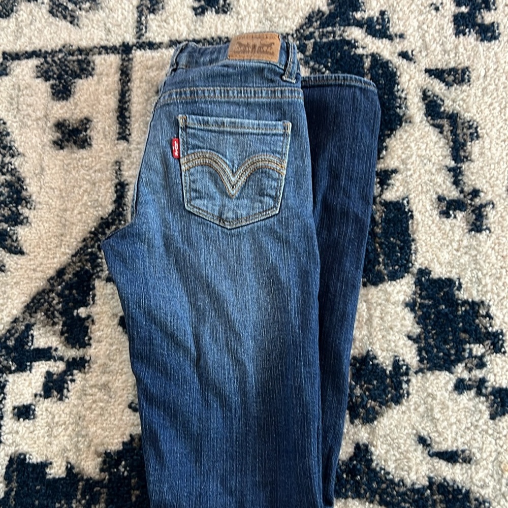 Jeans - Picture 2 of 4